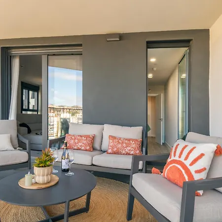 Fantastico Piso Con Vistas Y Terraza 6 Personas Cerca Del Centro Appartamento