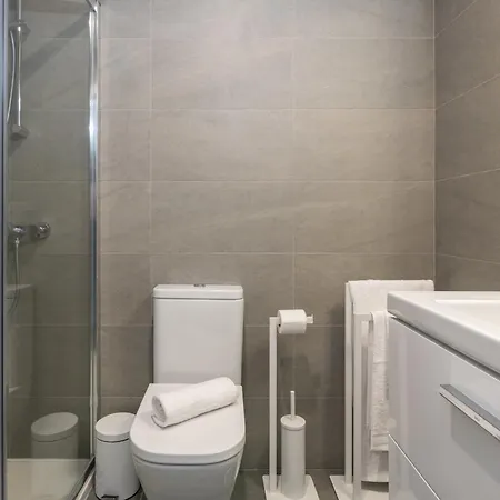 Fantastico Piso Con Vistas Y Terraza 6 Personas Cerca Del Centro Appartamento Málaga
